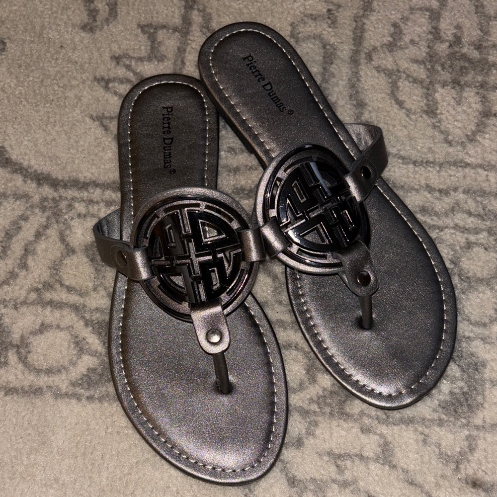 Pierre Dumas Pewter Slide Sandals